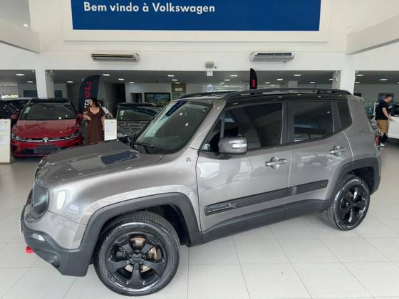 JEEP RENEGADE 2.0 16V TURBO DIESEL TRAILHAWK 4P 4X4 AUTOMÁTICO